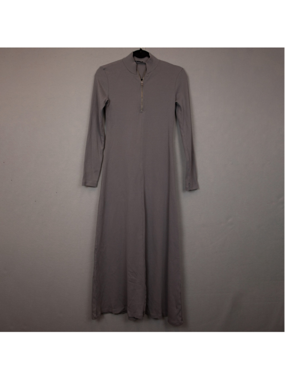 Zara grey ribbed knit 1/4 zip long sleeve maxi dress-M